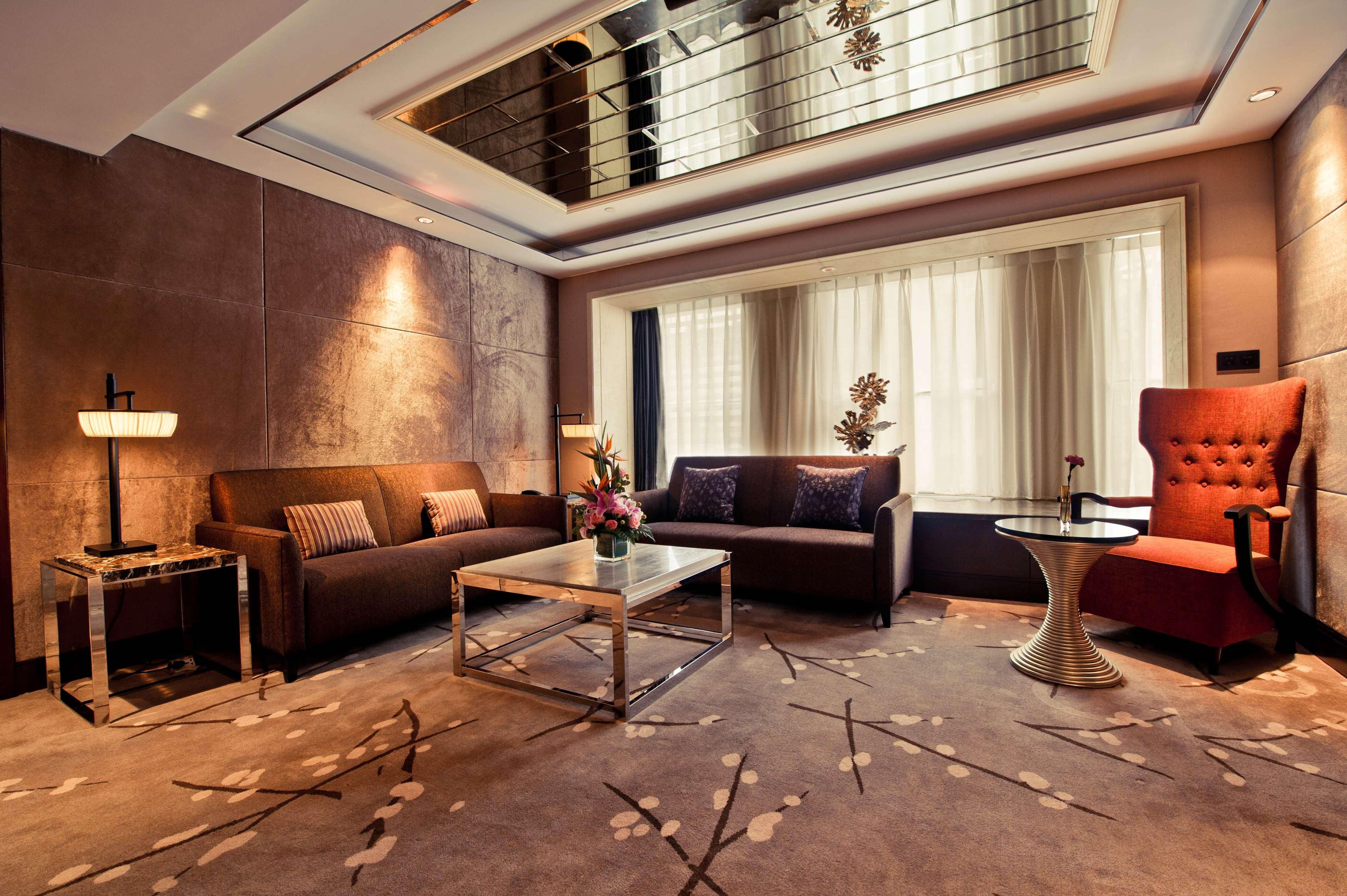 Doubletree By Hilton Chongqing - Guanyinqiao Railway Station Hotel Interior foto