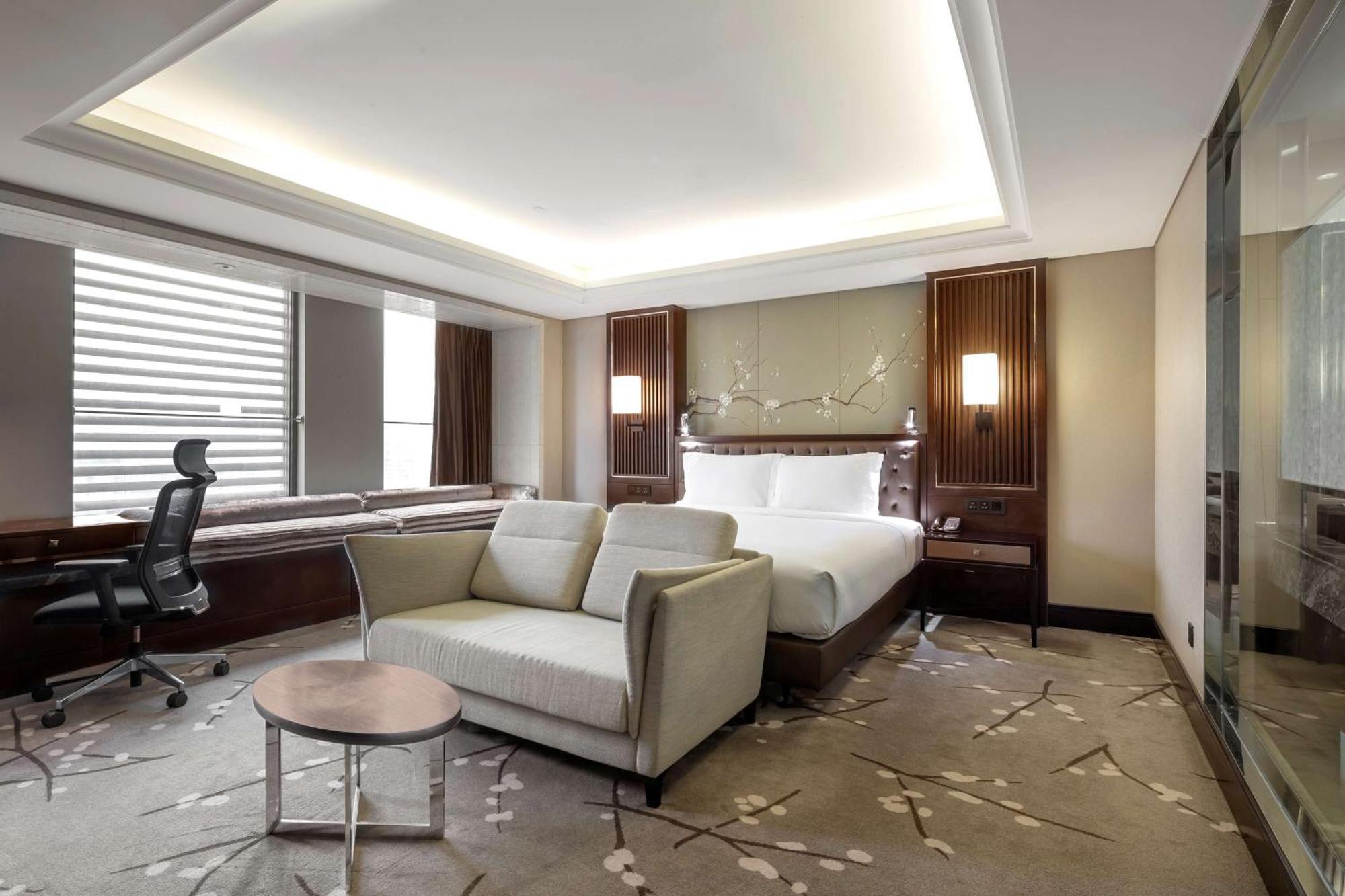 Doubletree By Hilton Chongqing - Guanyinqiao Railway Station Hotel Exterior foto