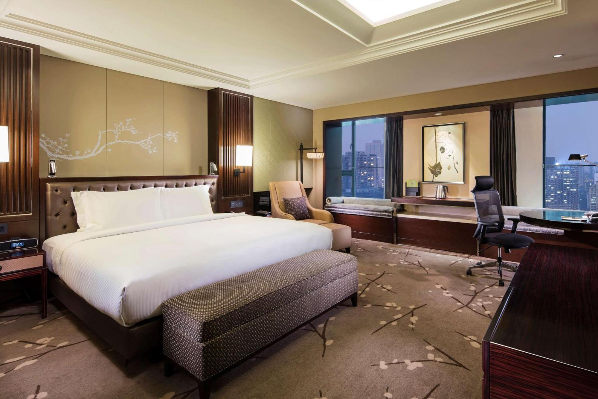 Doubletree By Hilton Chongqing - Guanyinqiao Railway Station Hotel Exterior foto